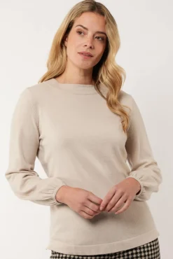 Anusha trui