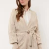 Bionda vest