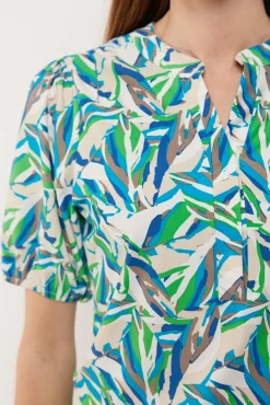 Camelia top
