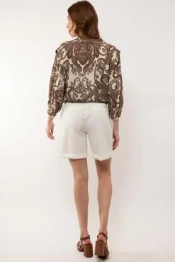 Chenna short