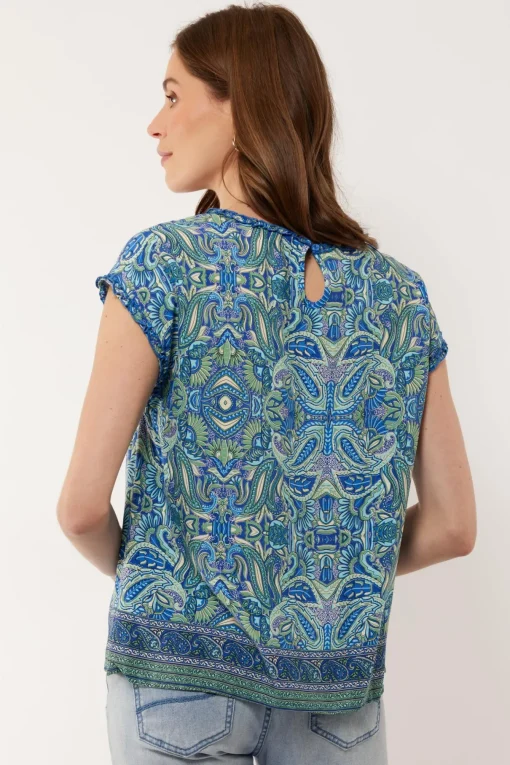 Ciara top