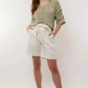 Daphne short