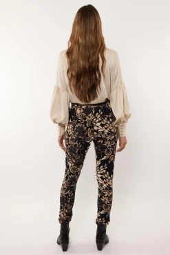 Elin broek