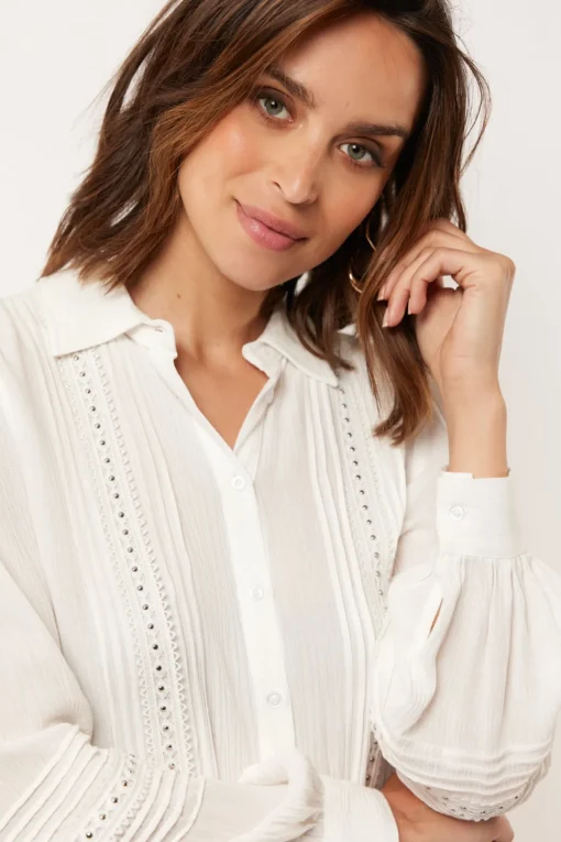 Esta blouse