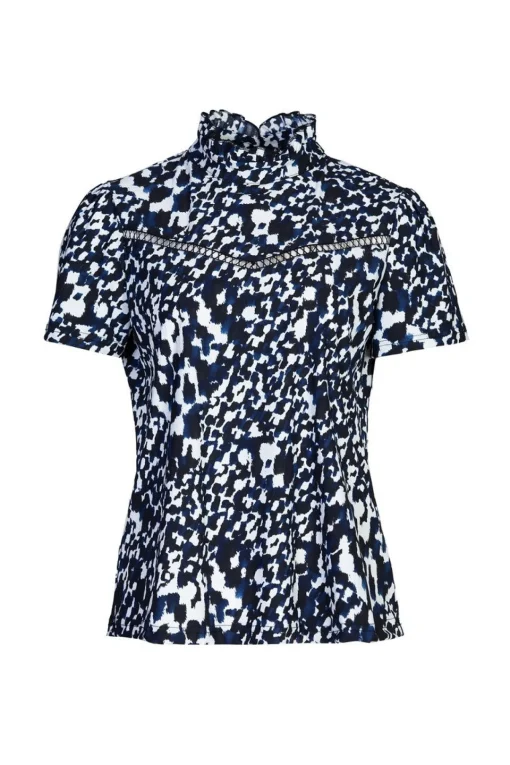 Latoya top