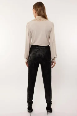 Liara broek