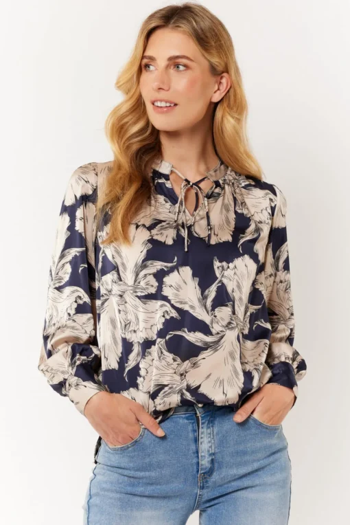Mandy blouse