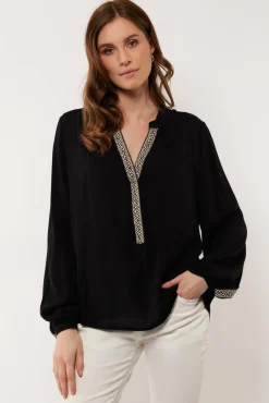 Nyo blouse
