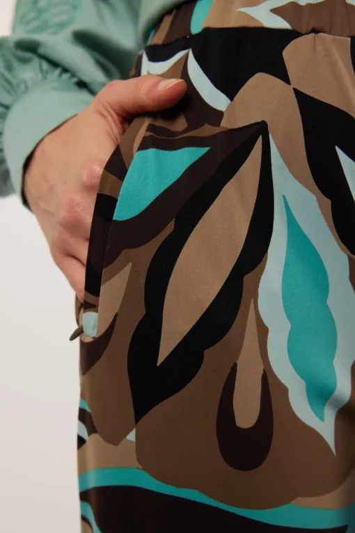 Tias broek